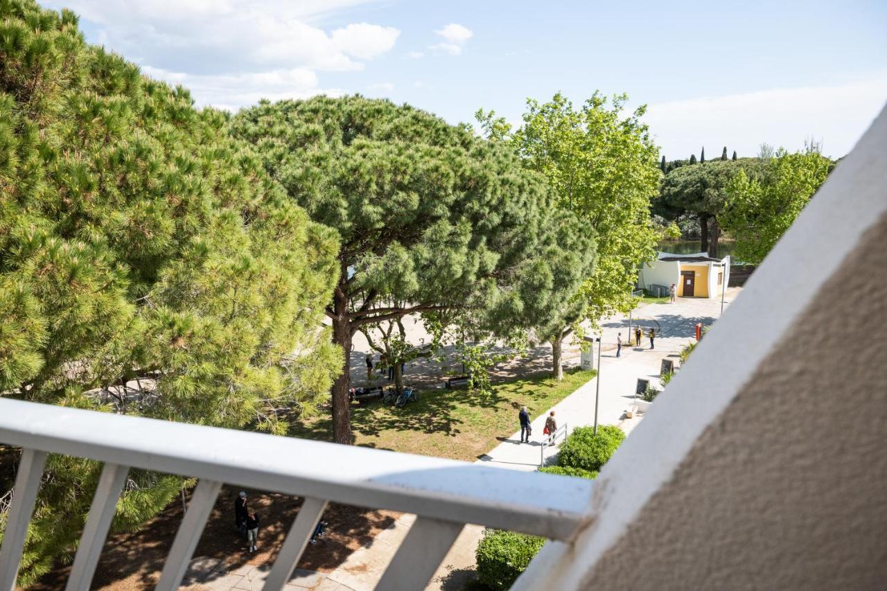 LE FARNIENTE - BELLE TERRASSE Wifi Parking à 5 Min des PLAGES - CoHôteConciergerie La Grande Motte Esterno foto